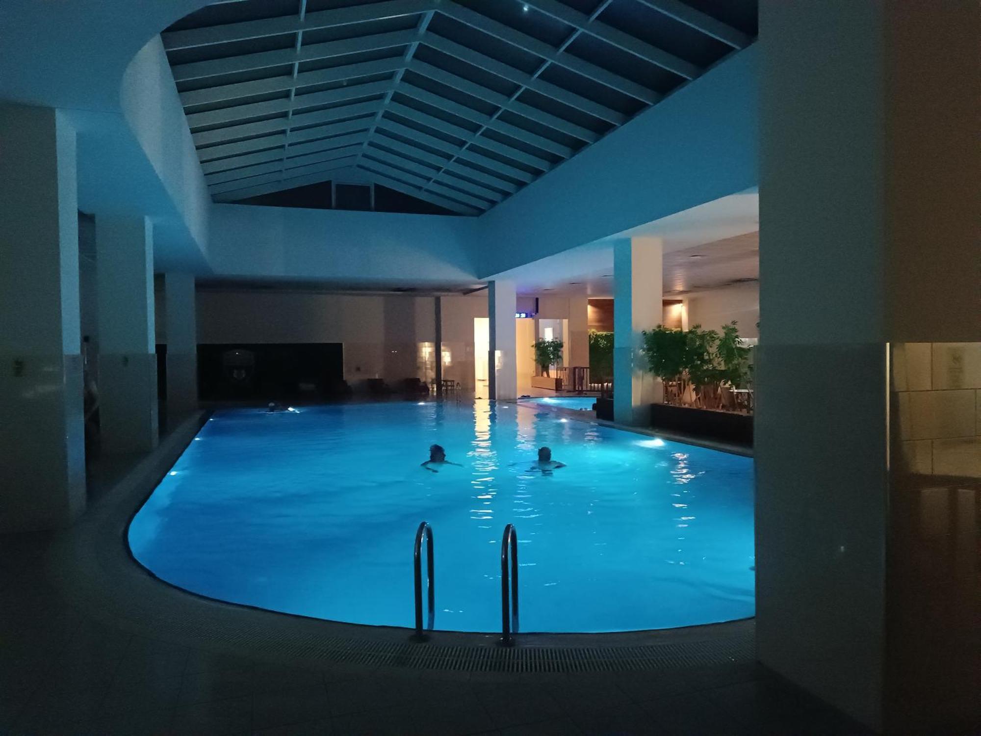 33Rd Floor Twin Apartments In Cevahir Sky City Complex With Pool, Spa, Fitness And Parking Included In Price Skopje Ngoại thất bức ảnh